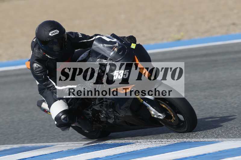 /Archiv-2024/02 29.01.-02.02.2024 Moto Center Thun Jerez/Gruppe gruen-green/535